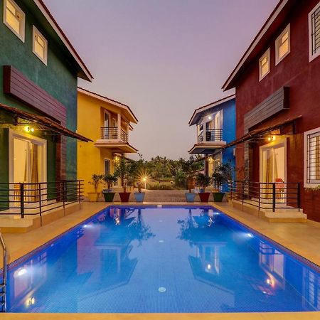 Jaqk Holidays - 9Bhk Villa For Big Groups, Private Pool-Wifi-Cartaker-Parking, North Goa Бага Екстериор снимка