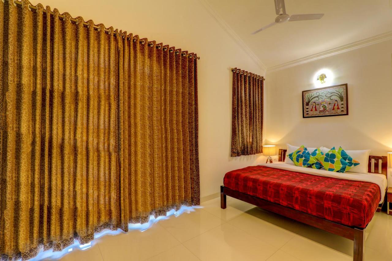 Jaqk Holidays - 9Bhk Villa For Big Groups, Private Pool-Wifi-Cartaker-Parking, North Goa Бага Екстериор снимка
