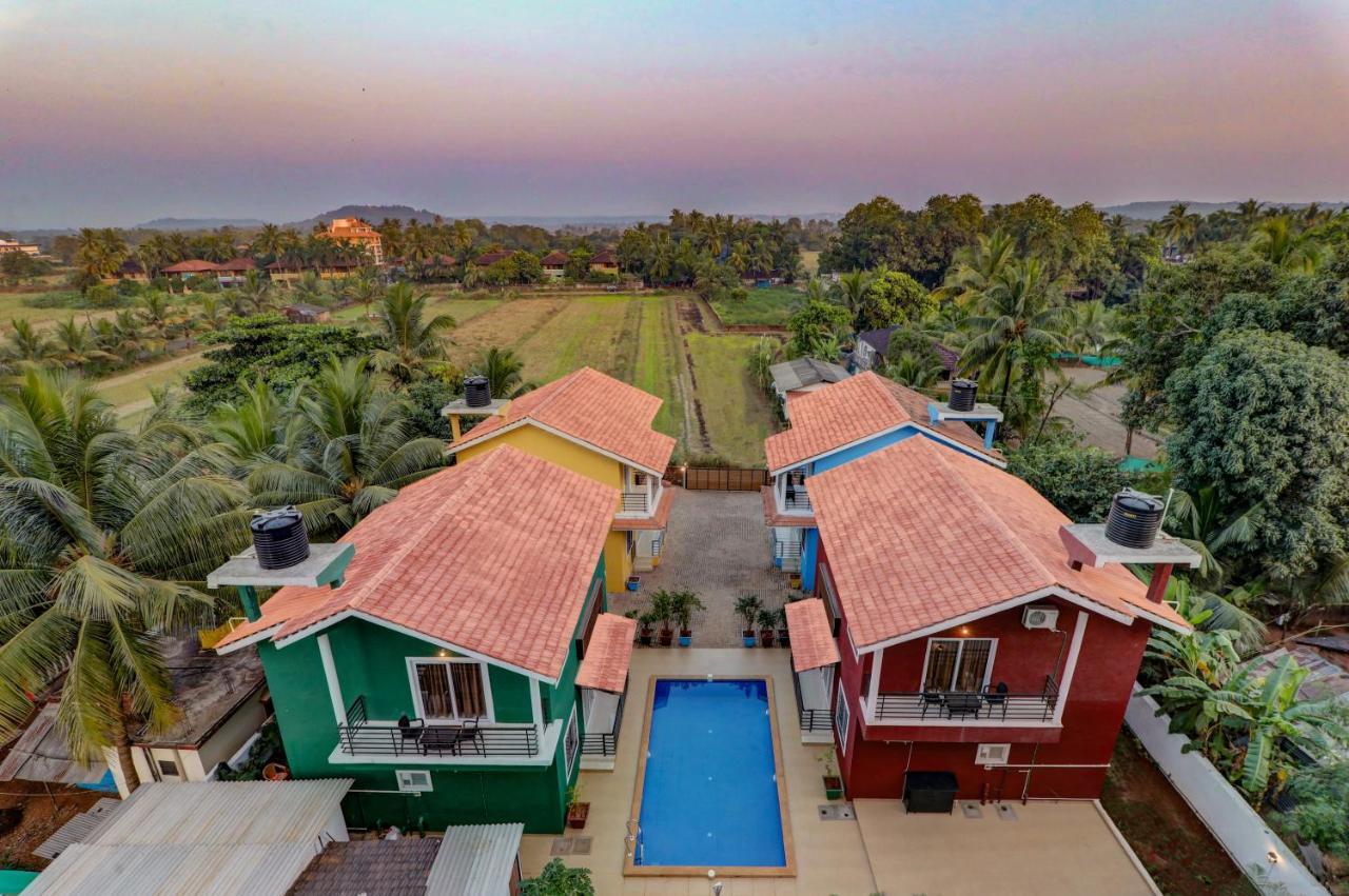 Jaqk Holidays - 9Bhk Villa For Big Groups, Private Pool-Wifi-Cartaker-Parking, North Goa Бага Екстериор снимка